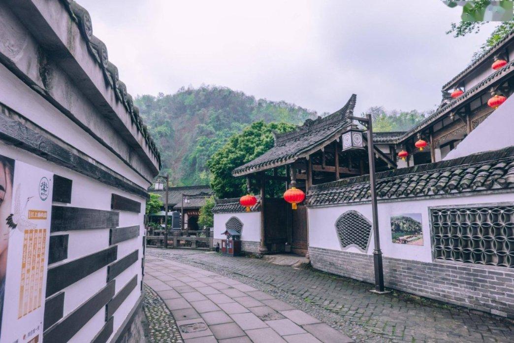 虫虫助手下载